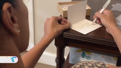 Robots causan sensación al escribir ‘a mano’