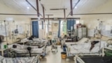 Des patients gravement blessés dans un hôpital de l'unité du CICR à Goma, capitale du Nord-Kivu en RDC, le 20 janvier 2025.