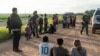 EE. UU. se compromete a agilizar el proceso de asilo, pero habrá más deportaciones