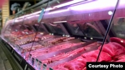 超市里的美国牛肉（美国农业部图片）