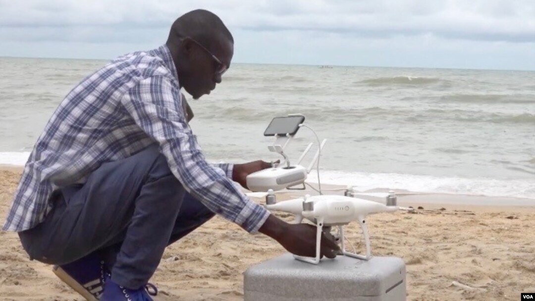 Mamadou Wade Diop's goal is to build the first "Made in Senegal" drone. (VOA New via YouTube)
