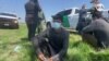 “Cruzamos hasta acá pero no se dio”. Estados Unidos sigue expulsando a miles de inmigrantes bajo el Título 42