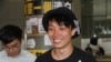  香港民阵召集人岑子杰2019年6月24日在立法会示威区记者会前 （美国之音申华拍摄）