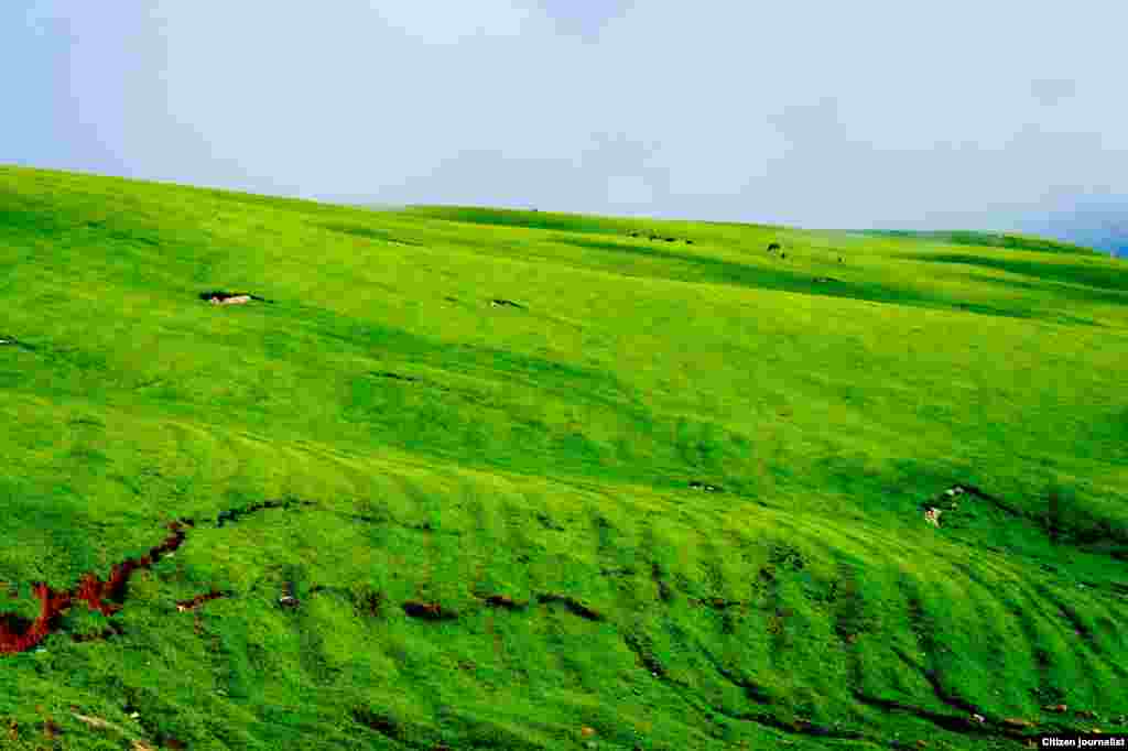 کشمیر کا ضلع سدھنوتی، خوبصورت وادیوں کے مناظر 